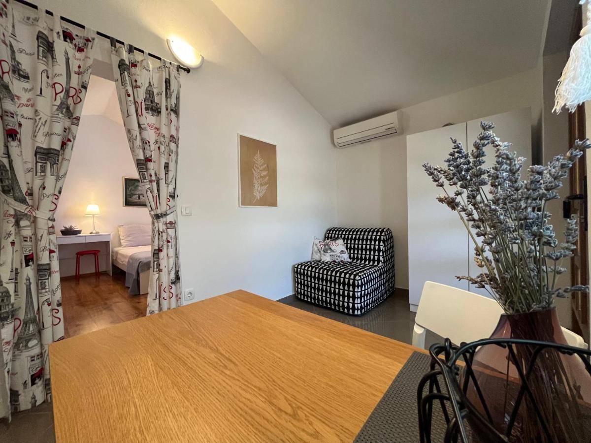 Apartment Cozy&Quiet Rovinj Exterior foto